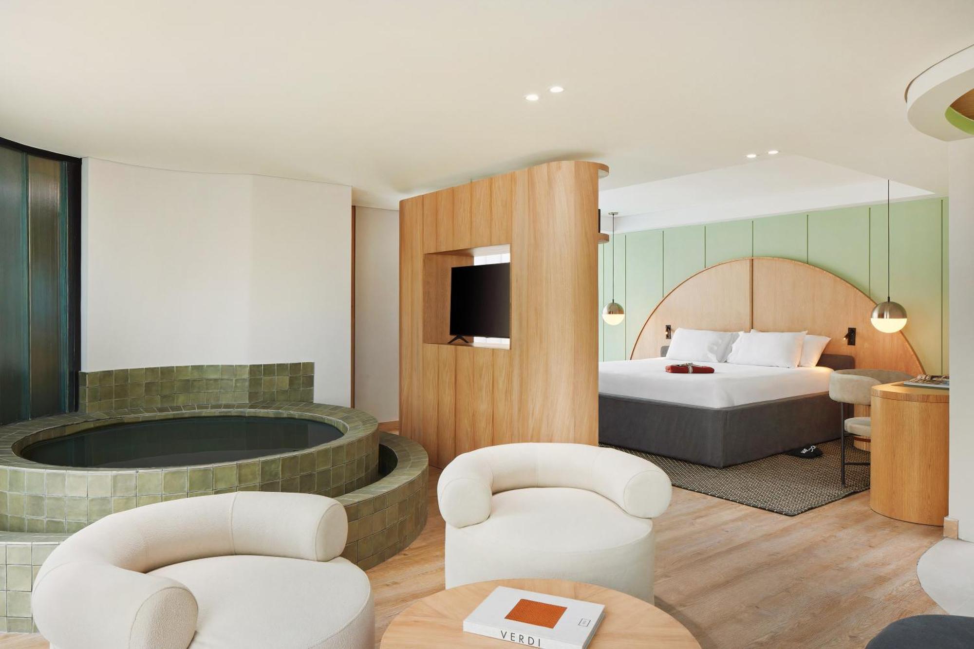 Wellcomm Spa & Hotel Medellin Exterior photo