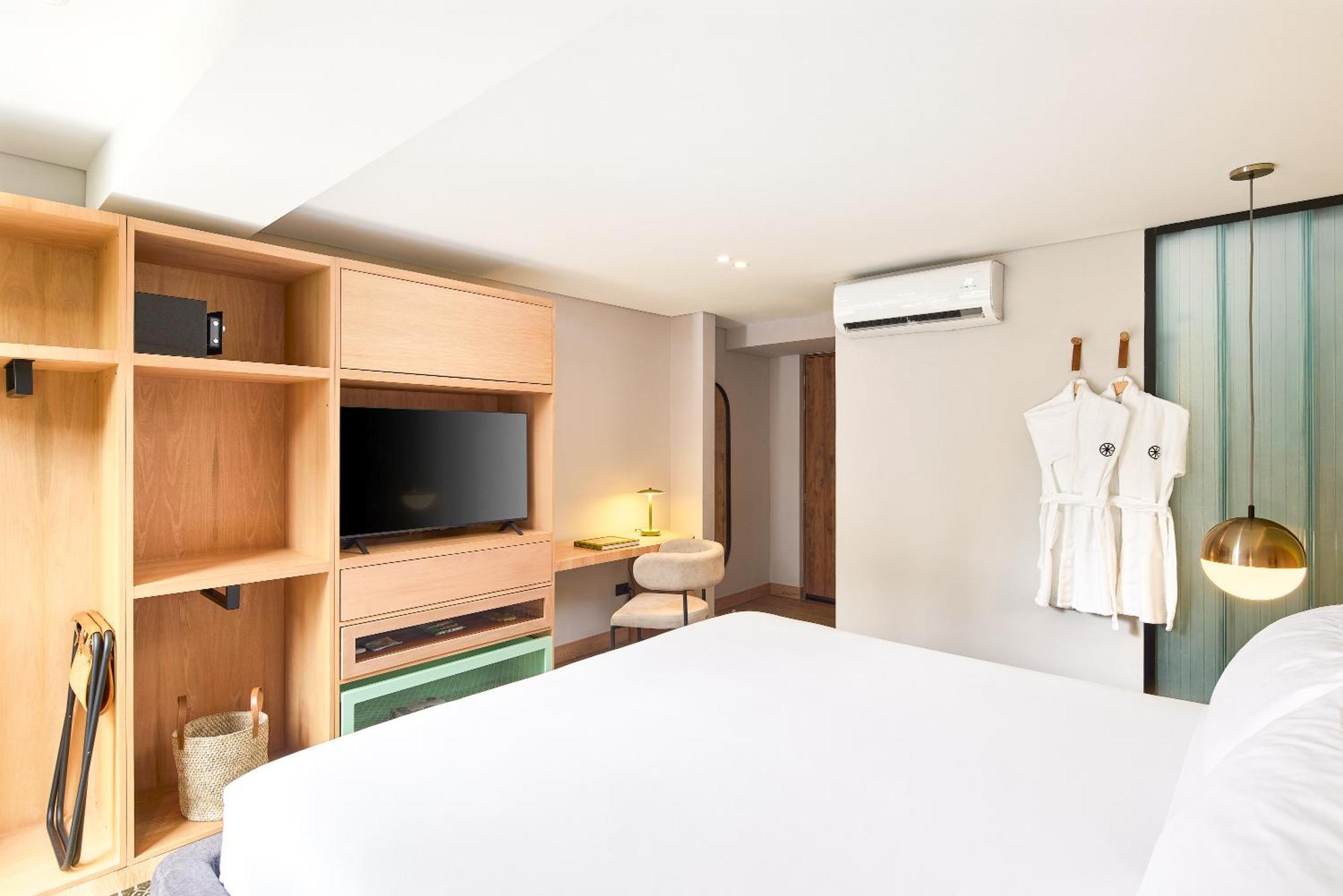Wellcomm Spa & Hotel Medellin Exterior photo